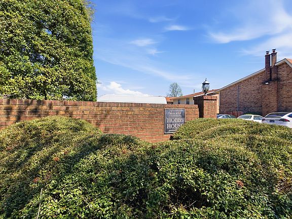 2nd image of 2116 Hobbs Rd APT G6