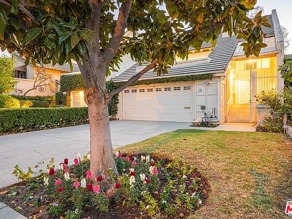 2nd image of 23324 Park Sorrento