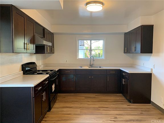 5th image of 2174 Melville Dr