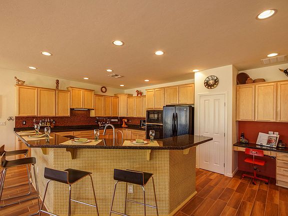 4th image of 40095 S Lake Crest Dr