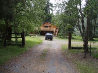 4880 Azalea Dr, Grants Pass, OR 97526