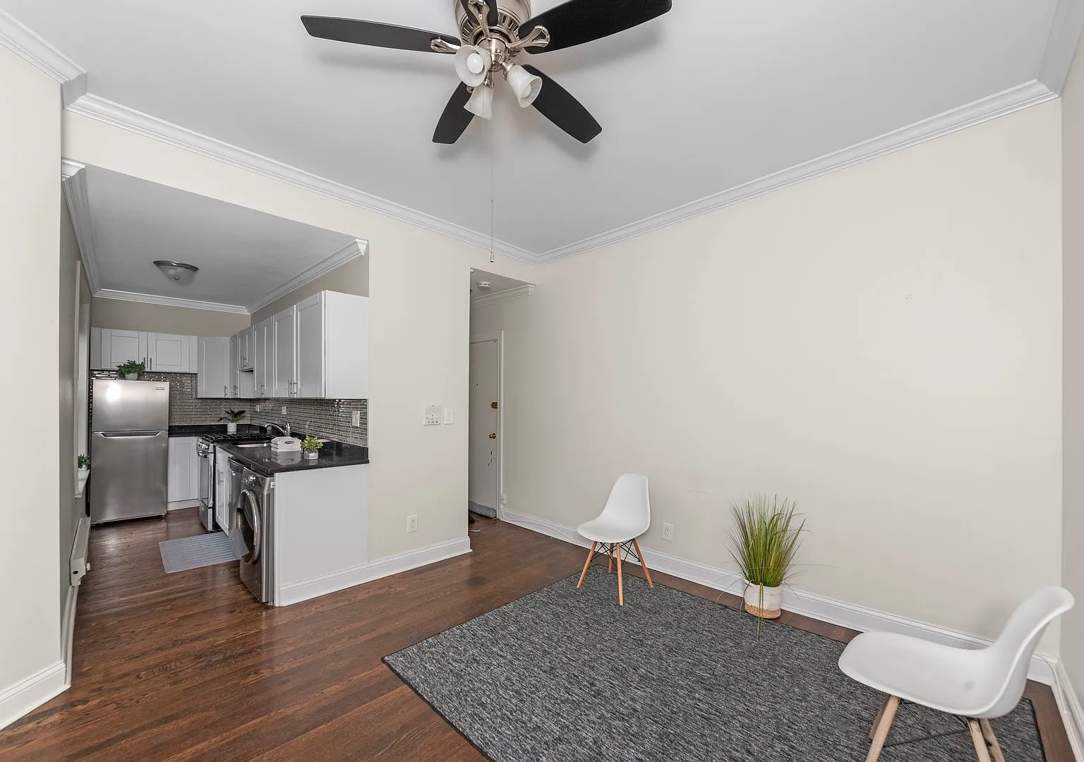 1 bed, $2,295 — Photo 2