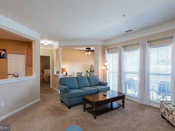 3rd image of 105 Sunshine Ct Unit D