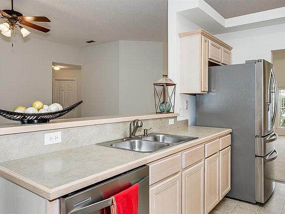 4th image of 6764 Lauren Trace Ct