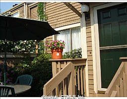2nd image of 615 Longfellow Dr