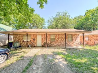 422 W 5th St, Ada, OK 74820