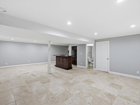 5th image of 1536 Alvamar Dr