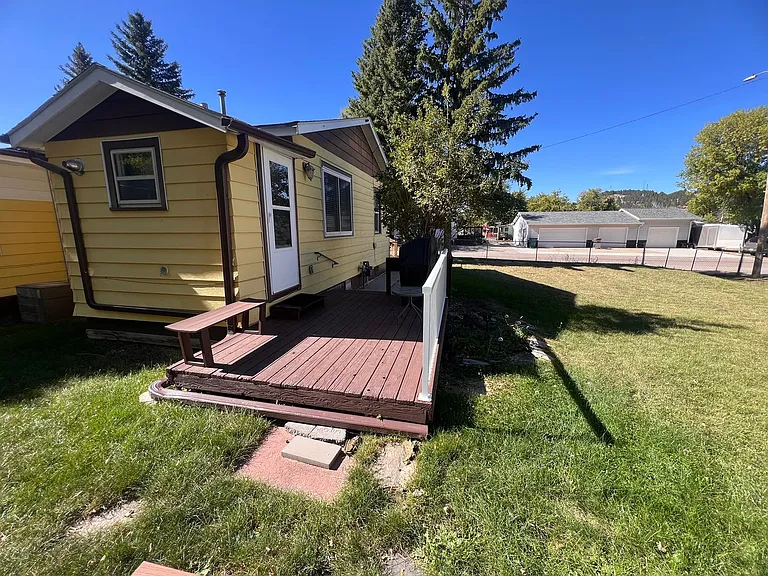 1350 Meade Ave — Photo 18