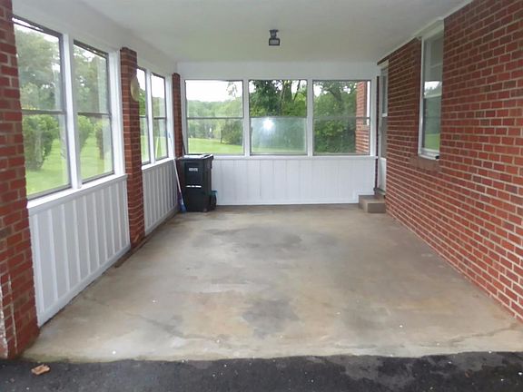 5th image of 1134 Glenfield Dr