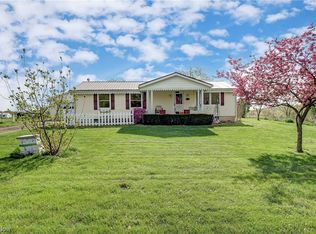 3045 Wayne Ridge Rd, Zanesville, OH 43701