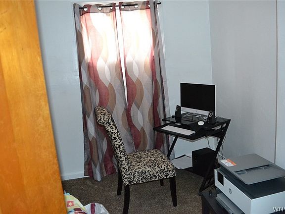 3rd image of 94 Weaver St