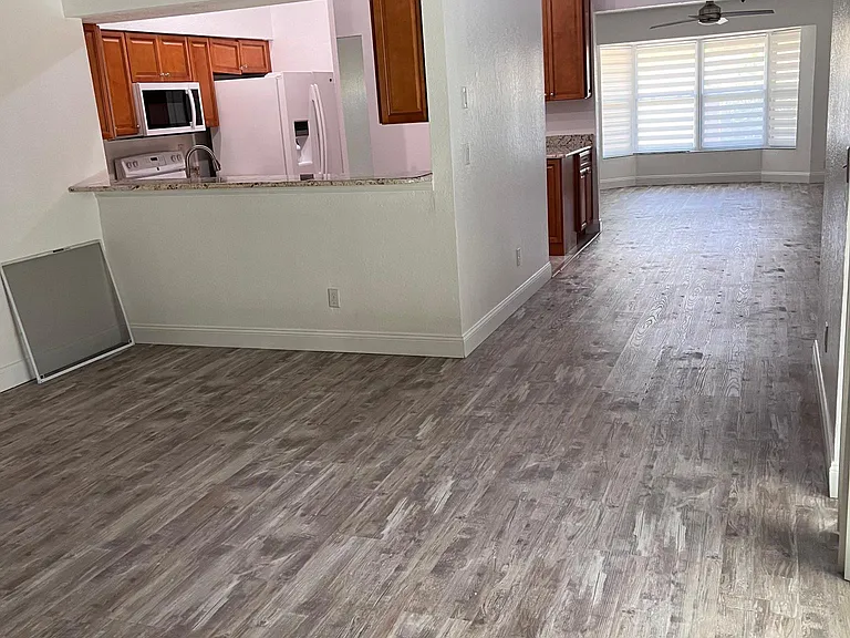 3132 Hillside Ln — Photo 25
