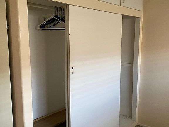 4th image of 107 Vista Del Mar APT 15