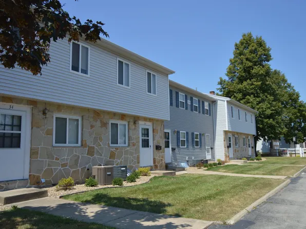 Greenbriar Village apartments