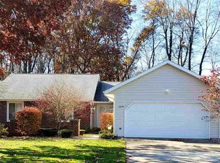 52099 Wembley Dr, South Bend, IN 46637