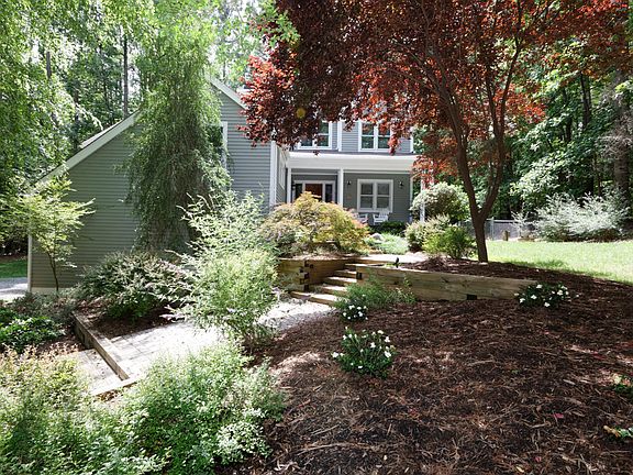 2nd image of 6017 Hathaway Ln