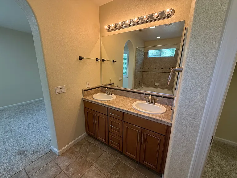 5028 Ocean Ln — Photo 19