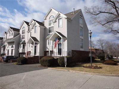 130 Deer Hill Ave APT 7, Danbury, CT, 06810