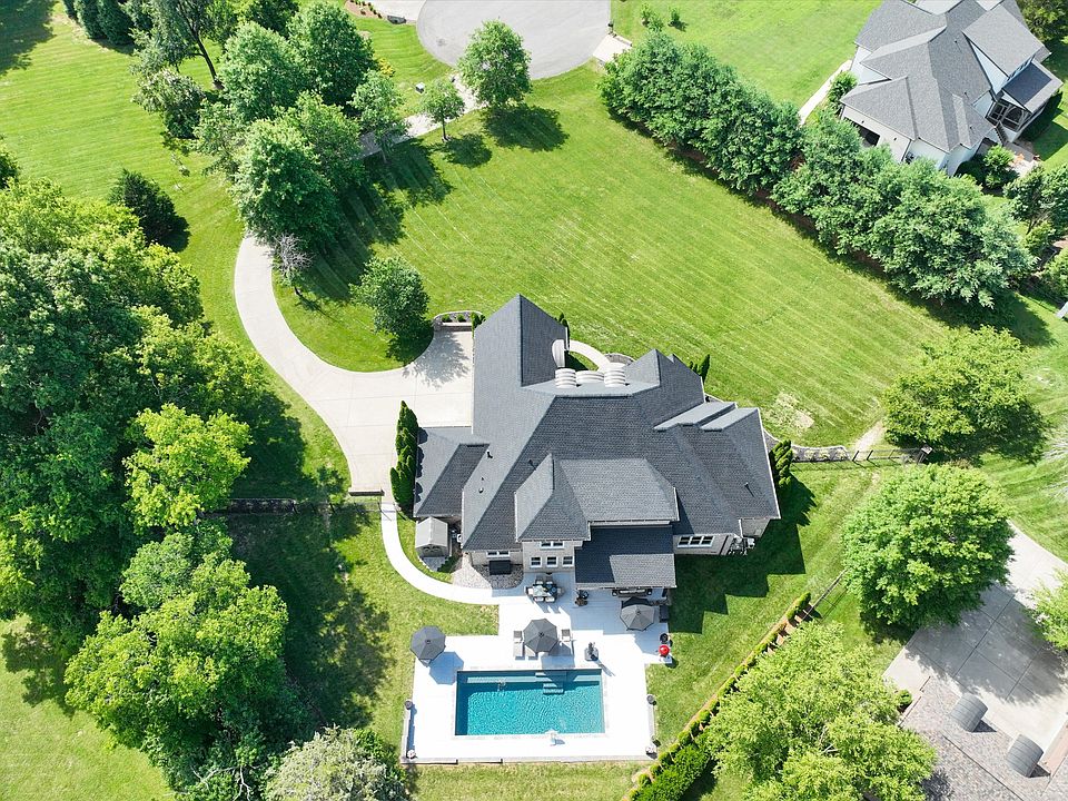 1st image of 2505 Grey Cliff Ct