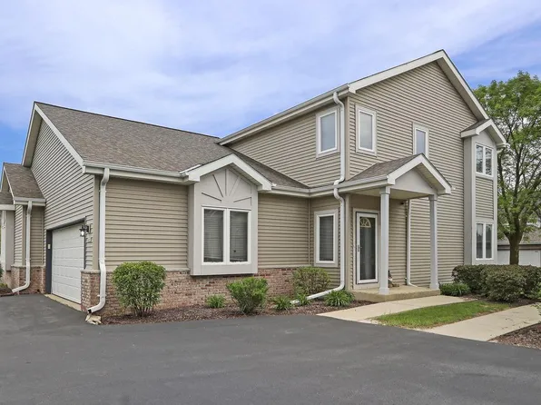 4669 South Forest Point BOULEVARD, New Berlin, WI 53151