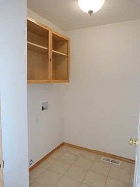 5th image of 1292 Honey House Ln #B