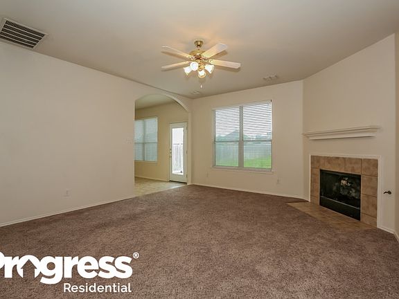 4th image of 2808 Lynx Ln