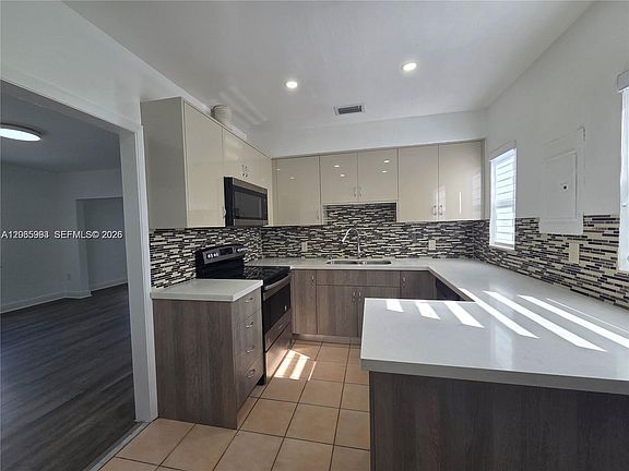 2nd image of 6240 SW 21st St #6242