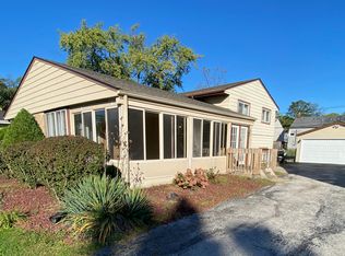 491 W Winchester Rd, Chicago Heights, IL 60411
