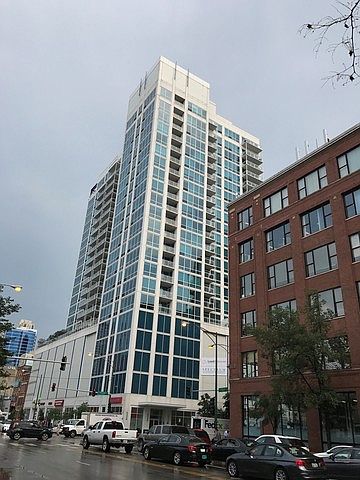 1st image of 757 N Orleans St APT 902