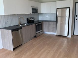 11211 Biscayne Blvd, Miami, FL 33181