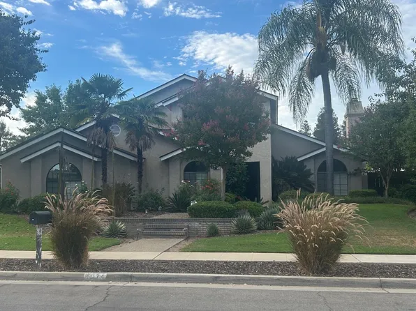 1074 E Cole Ave, Fresno, CA 93720