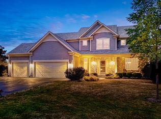 9105 Daniel Ln, Spring Grove, IL 60081