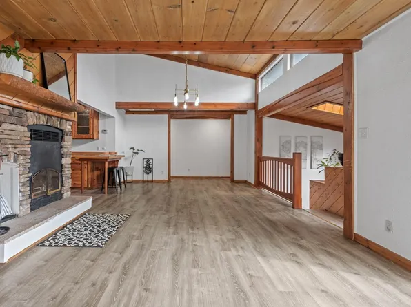 4621 N State Street, Ukiah, CA 95482