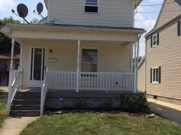 32 15th St NW, Barberton, OH 44203