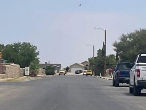 Exterior Neighborhood (street photo)