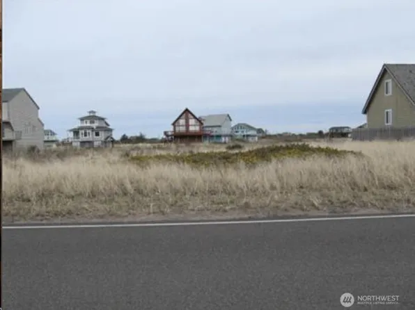 1487 E Ocean Shores Boulevard SW, Ocean Shores, WA 98569
