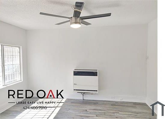 4th image of 817 W 62nd Pl #817
