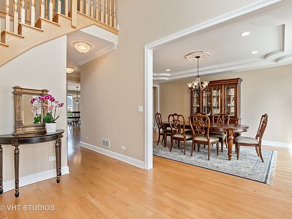 3rd image of 1850 Royal Birkdale Dr