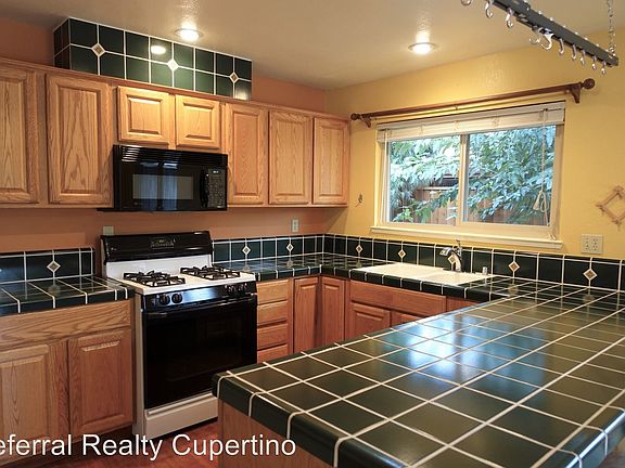 4th image of 2960 Woodgate Ct #A