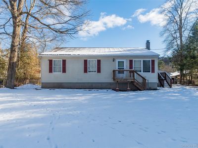 8 Fourth Street, Godeffroy, NY, 12729