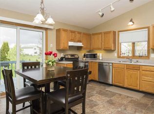 7038 Parker Hill Dr, Madison, WI 53719