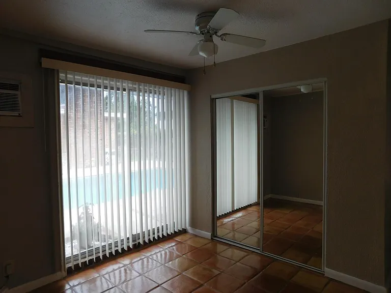 4946 N Palm Ave #GUEST HOUSE — Photo 5
