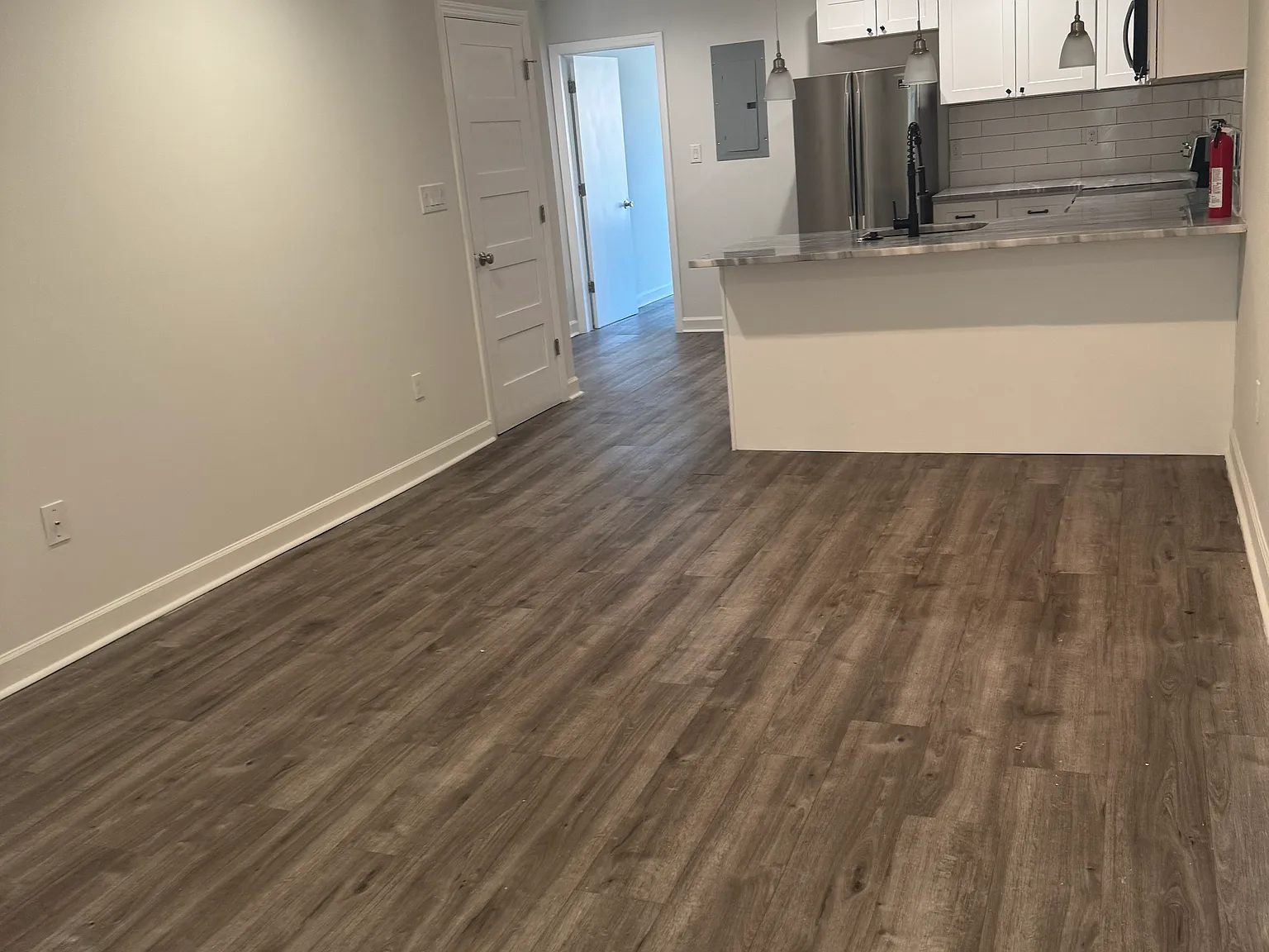 2 bed, 900 sqft, $1,550 — Photo 1