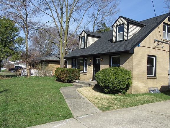 4th image of 3819 Navaho St SW