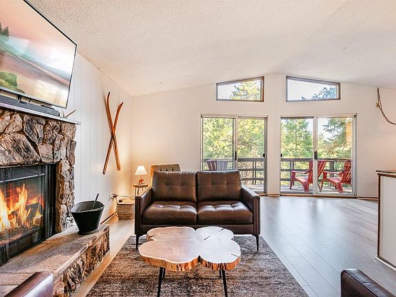 2nd image of 26151 Boulder Ln