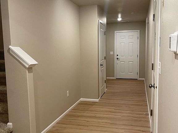 5th image of 1905 18th Ave SW #39