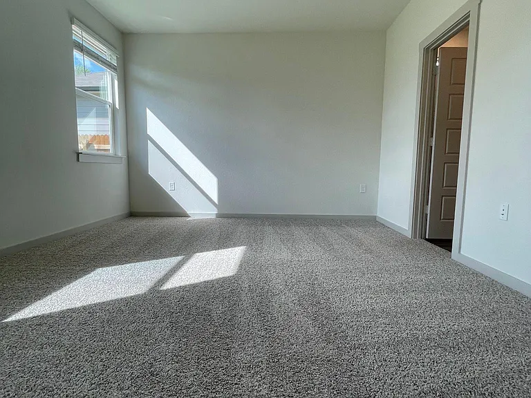13624 Lubeck Dr — Photo 13