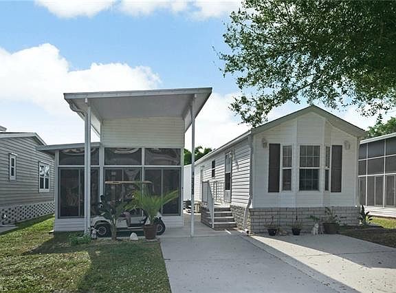 2nd image of 3320 Martina Ct