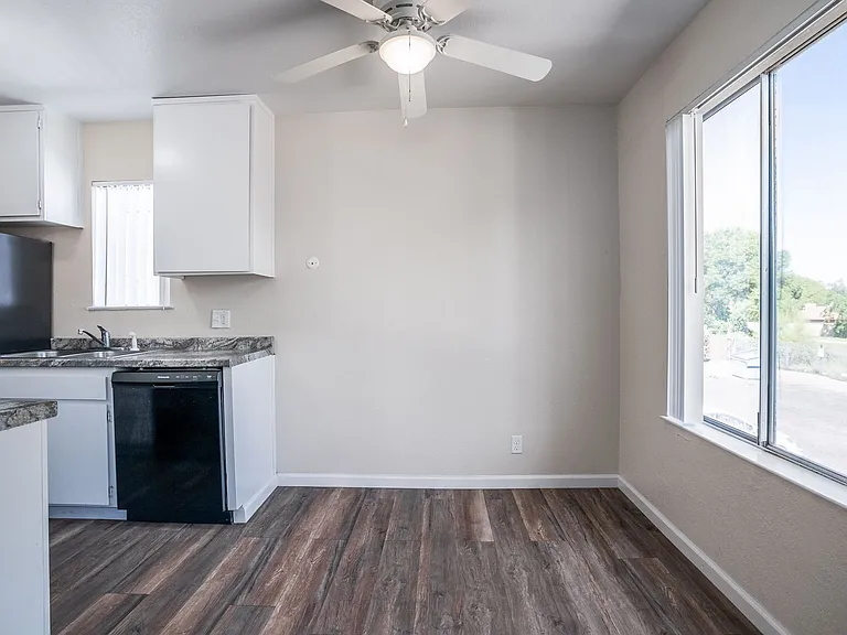 Park View Estates — Photo 36
