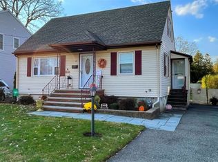 22 Harrison St, Little Falls, NJ 07424